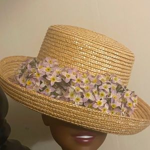Laura Ashley straw flower hat 100% natural straw fiber